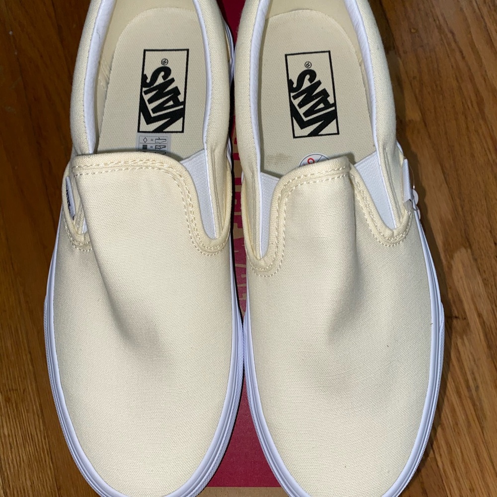 Vans slip on women’s (birch/true white)